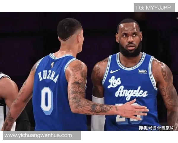 足球明星人物关系全景图揭示球场背后的友谊与竞争故事 足球明星人物关系全景图揭示球场背后的友谊与竞争故事